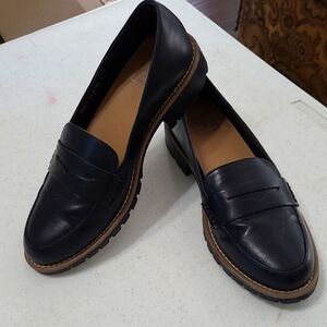 DV by Dolce Vita Black "Catalina" Penny Loafers size 9